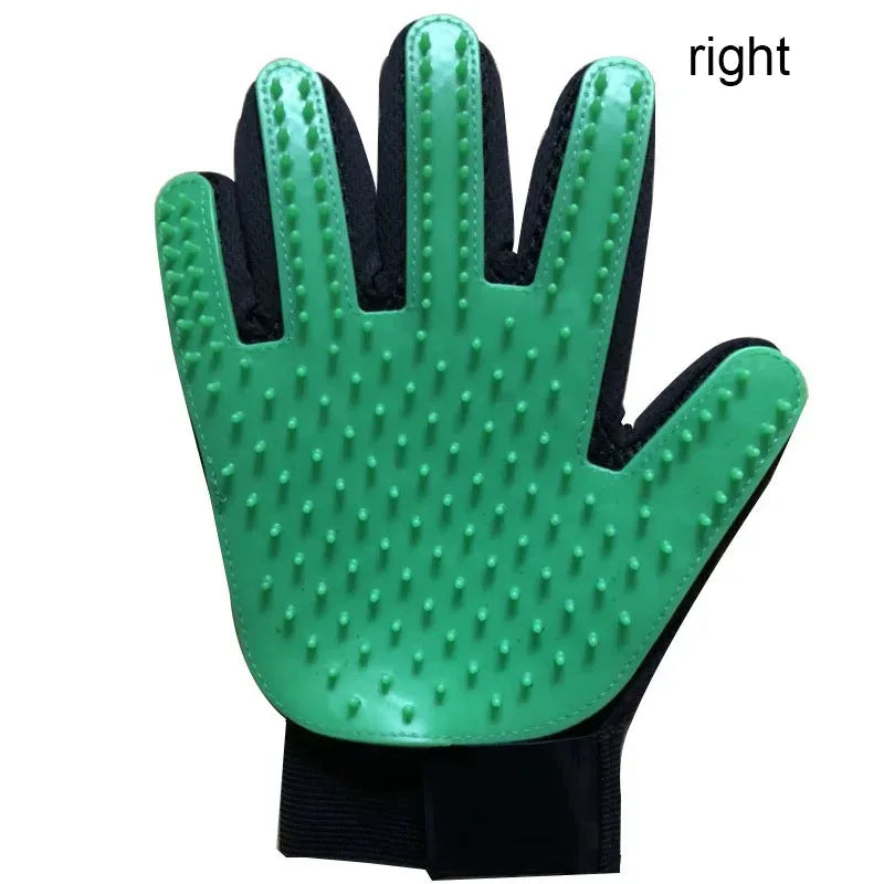 Silicone pet deshedding glove, green, right hand